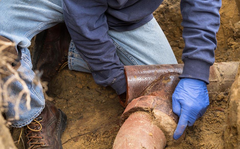  entreprise pour déboucher canalisation Brières-les-Scellés