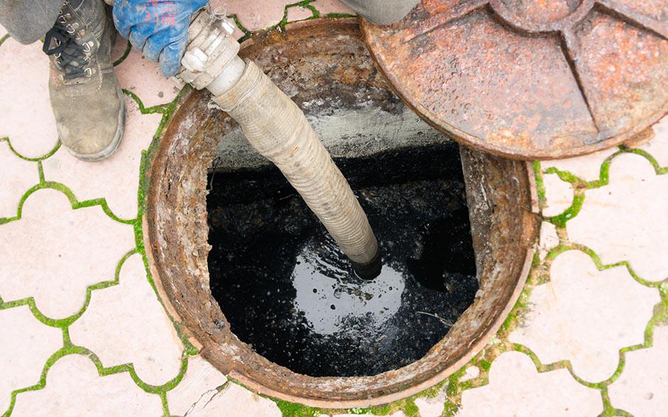  entreprise pour déboucher canalisation Brières-les-Scellés